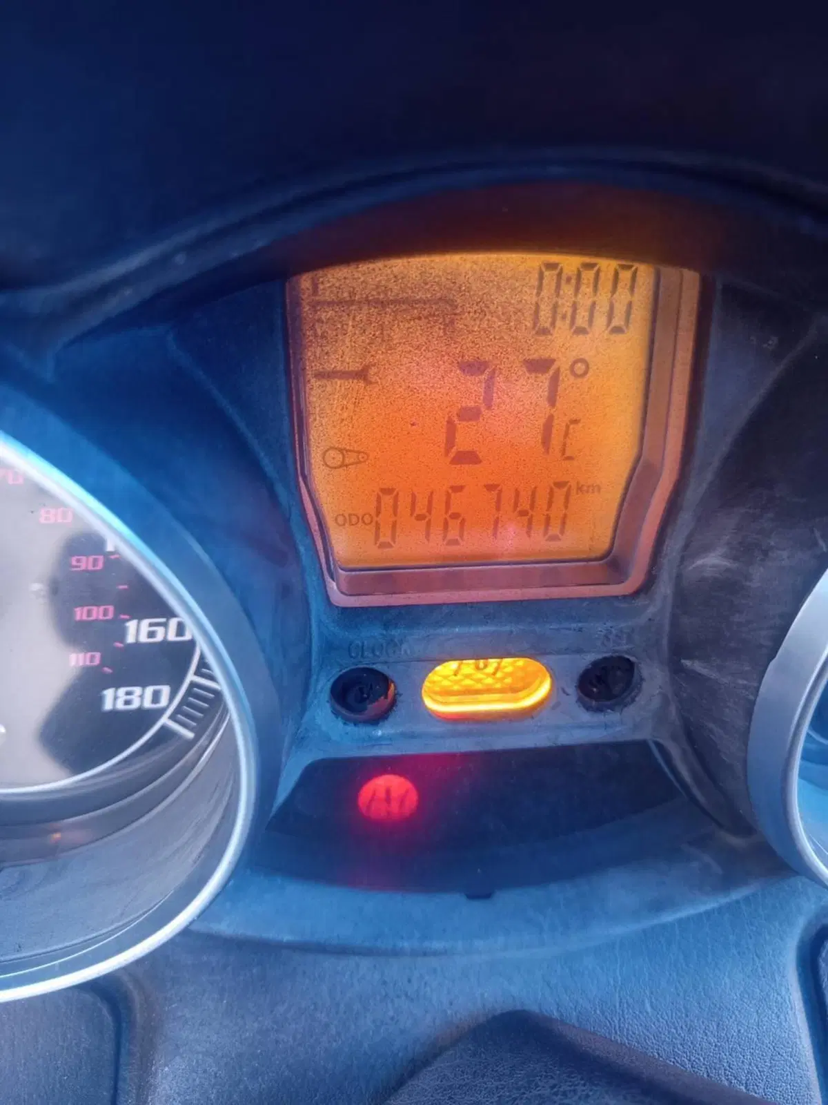 Piaggio MP3 400 i.e. (2010 - 11) (7)
