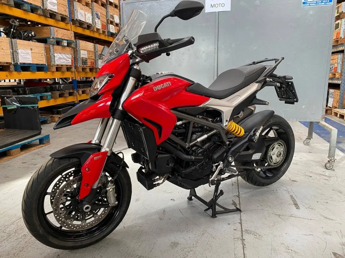 Ducati Hyperstrada 939 (2016 - 18) (7)