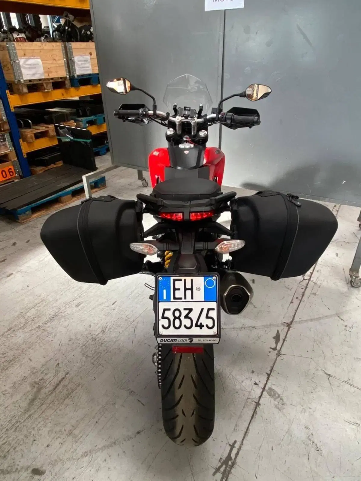 Ducati Hyperstrada 939 (2016 - 18) (9)