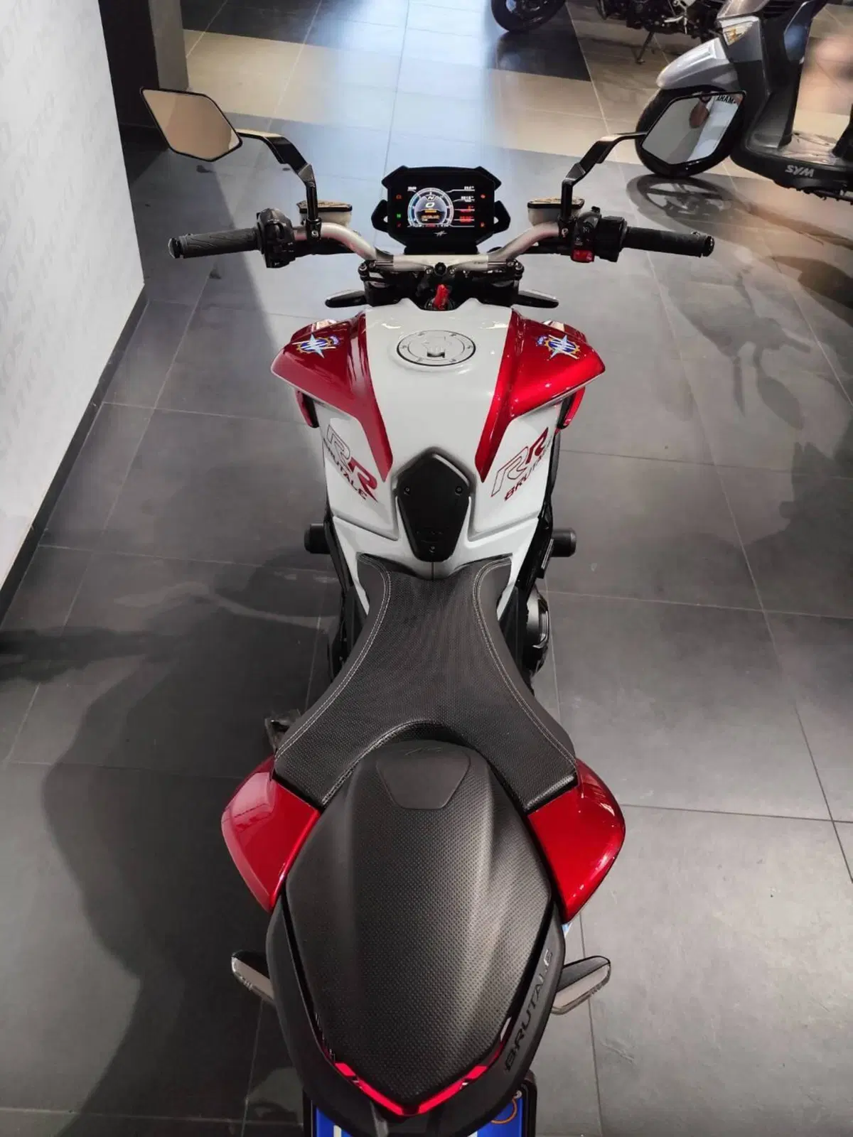 MV Agusta Brutale 800 RR (2021 - 25) (8)