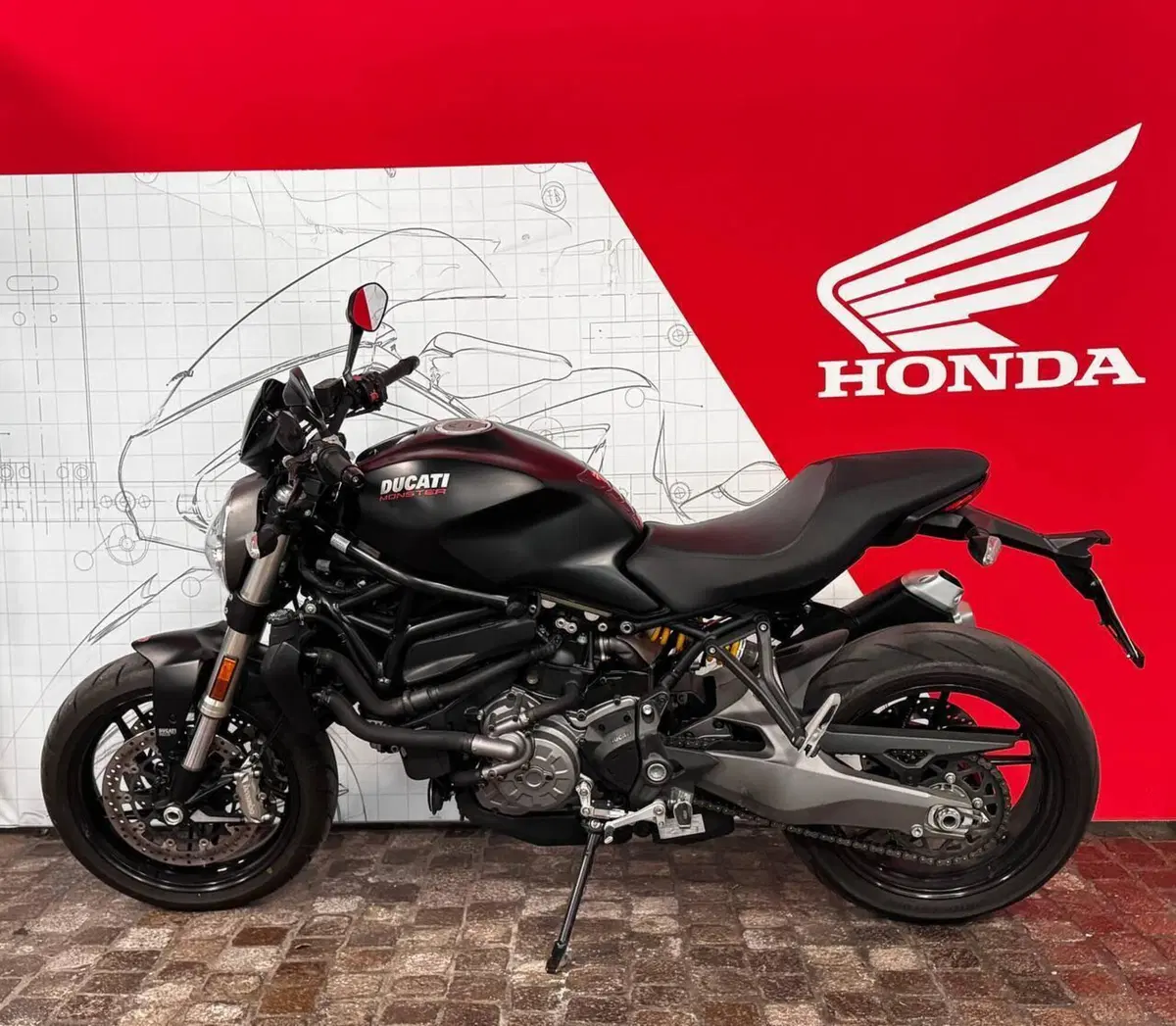 Ducati Monster 821 (2018 - 20) (3)