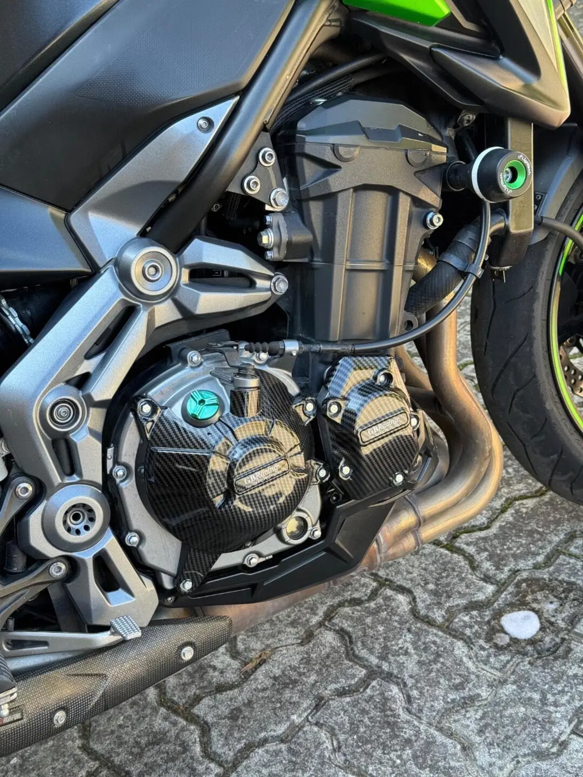 Kawasaki Z 900 (2017 - 18) (7)