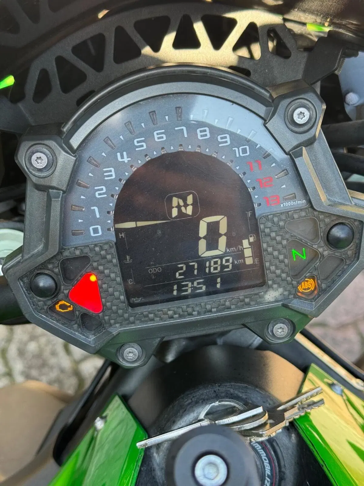 Kawasaki Z 900 (2017 - 18) (8)