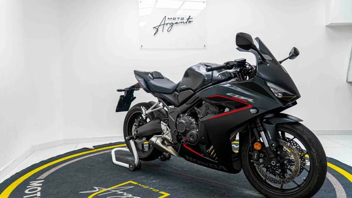 Honda CBR 650 R (2024 - 26) (2)