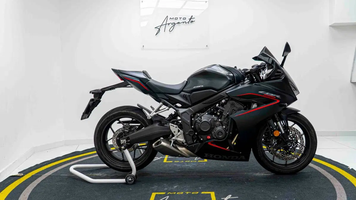 Honda CBR 650 R (2024 - 26) (3)