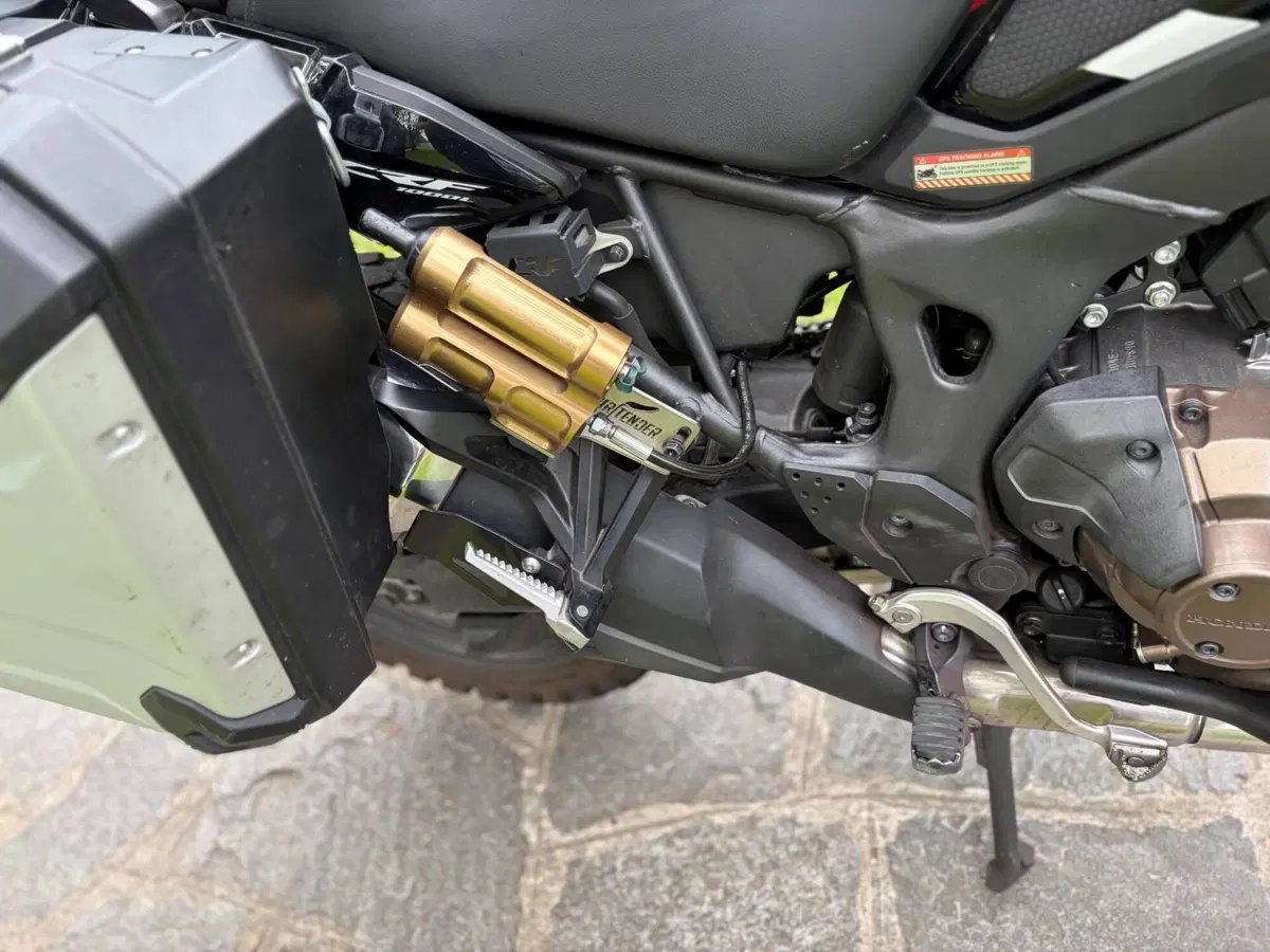Honda Africa Twin CRF 1000L DCT ABS Travel Edition (2016 - 17) (5)