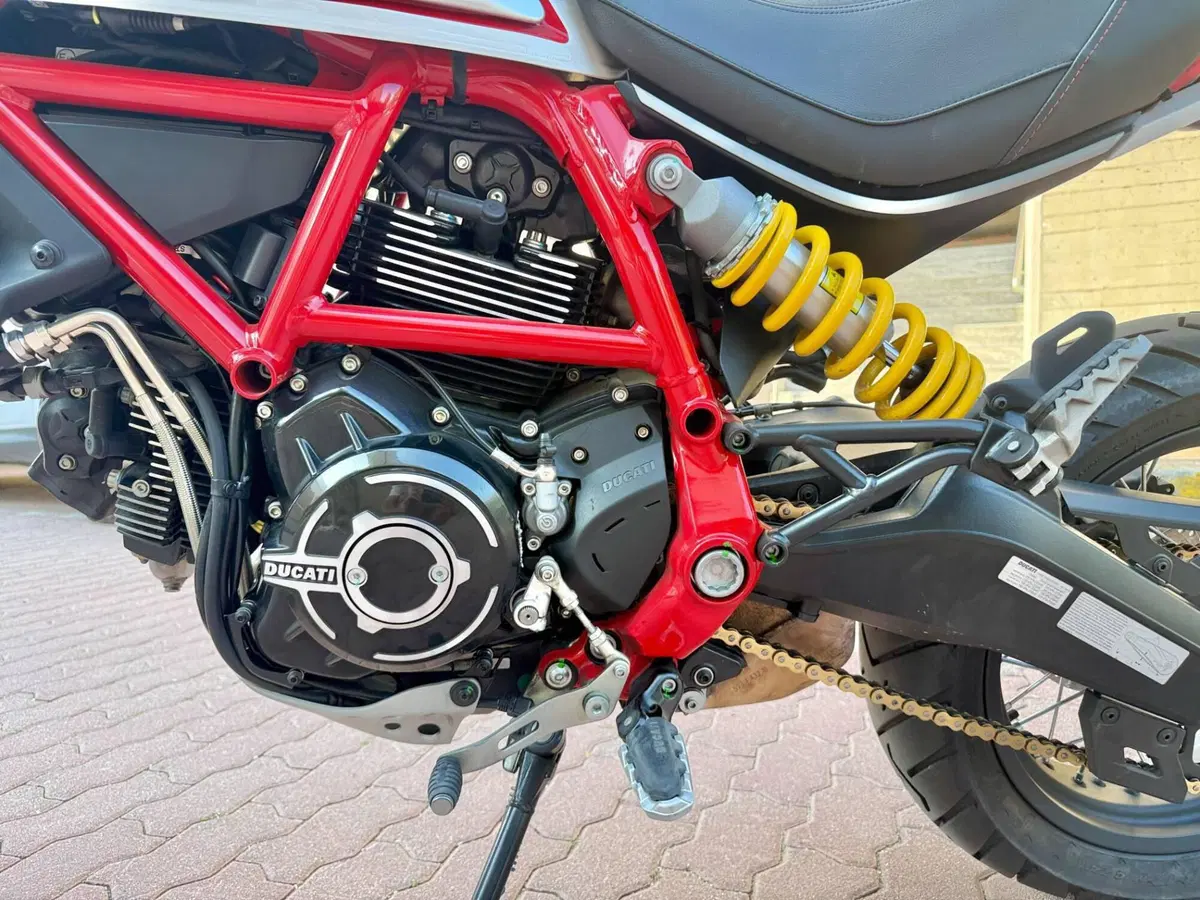 Ducati Scrambler 800 Desert Sled (2017 - 20) (2)