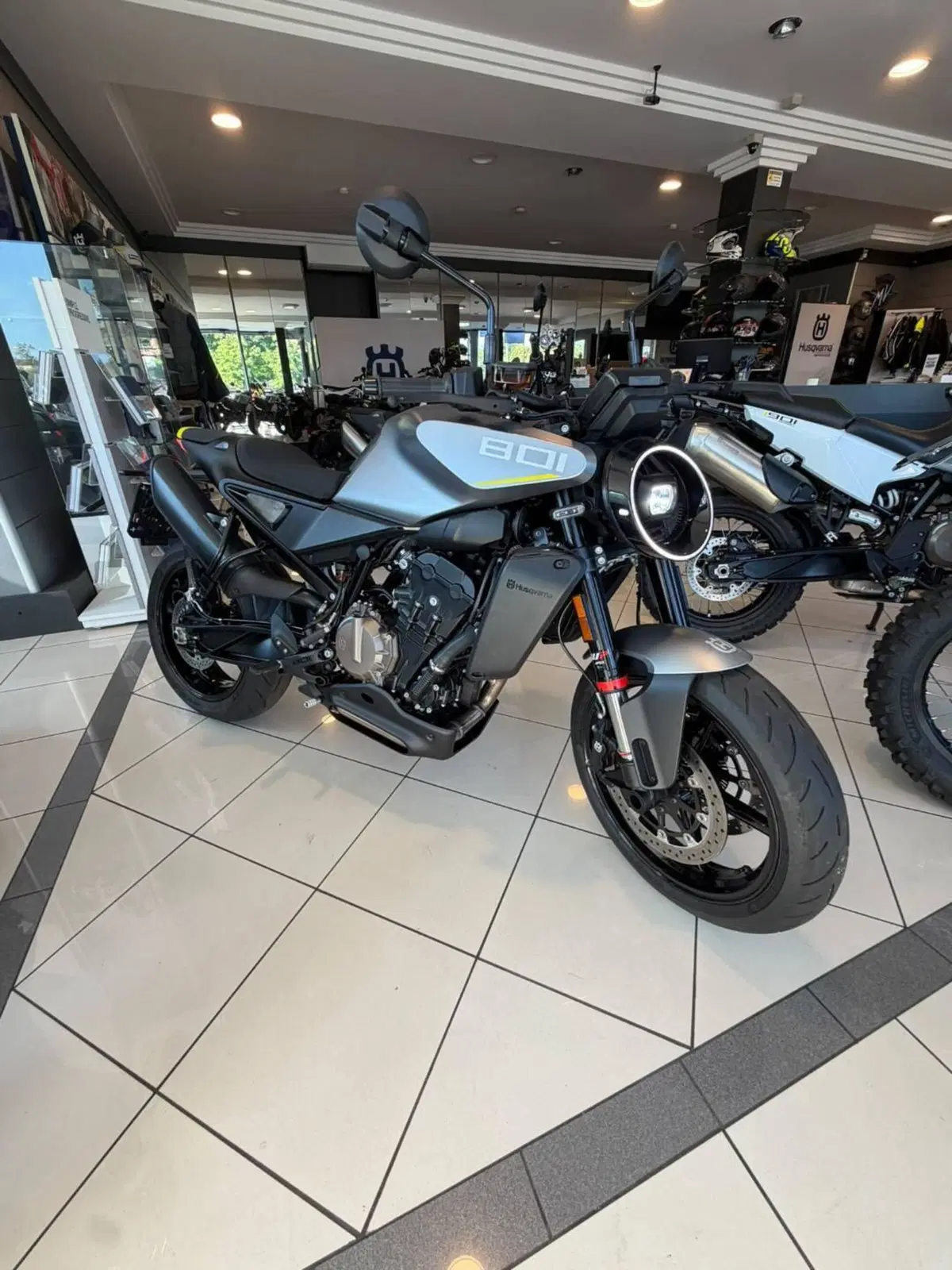Husqvarna Vitpilen 801 L (2025 - 26)