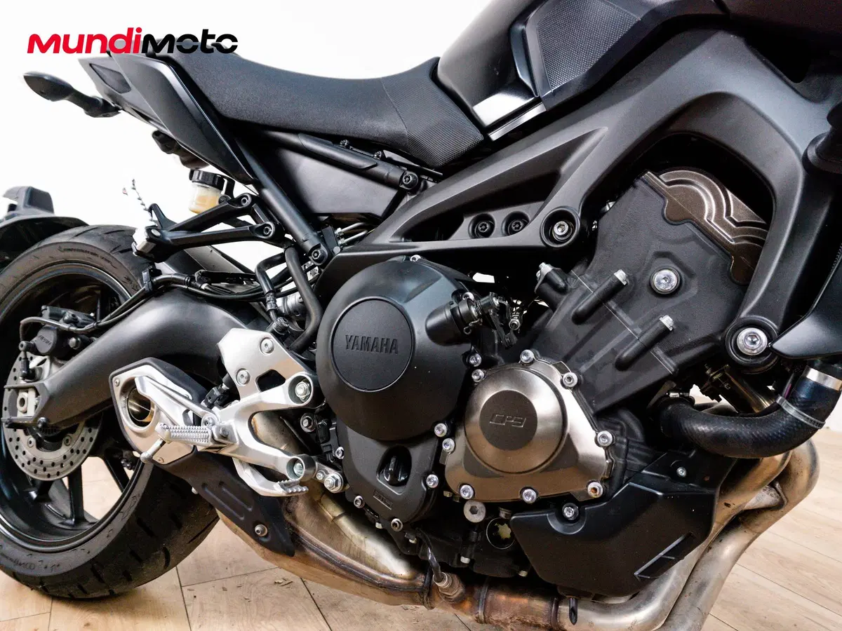 Yamaha MT-09 (2021 - 23) (5)