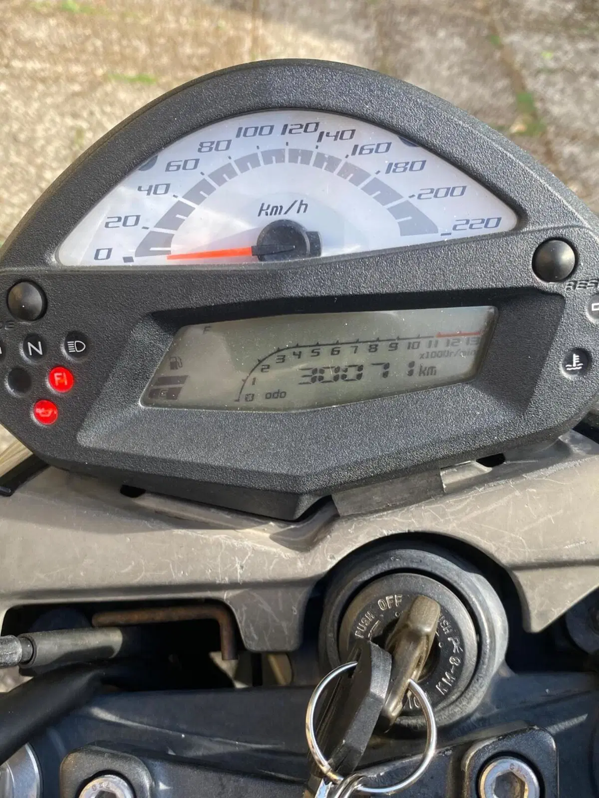 Kawasaki ER-6N (2006 - 09) (6)
