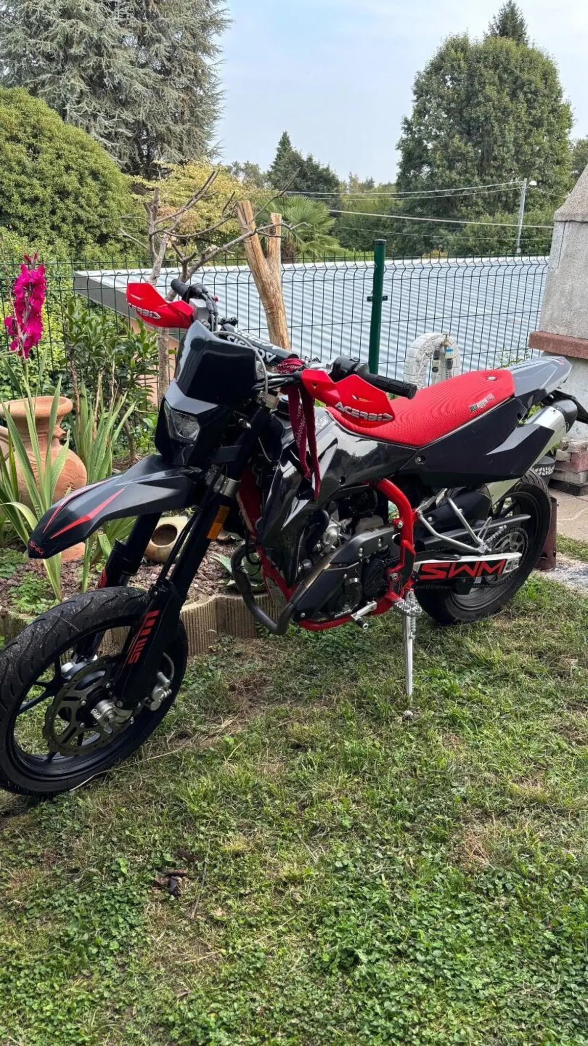 Swm RS 125 R (2021 - 23)