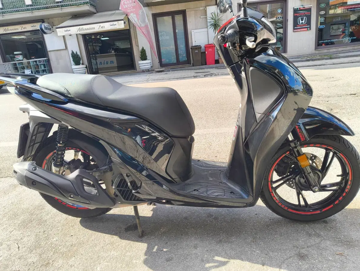 Honda SH 125 i ABS (2013 - 17) (4)