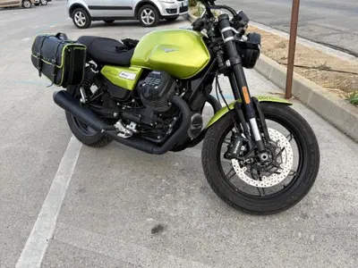 Moto Guzzi V7 Sport (2025 - 26) usata