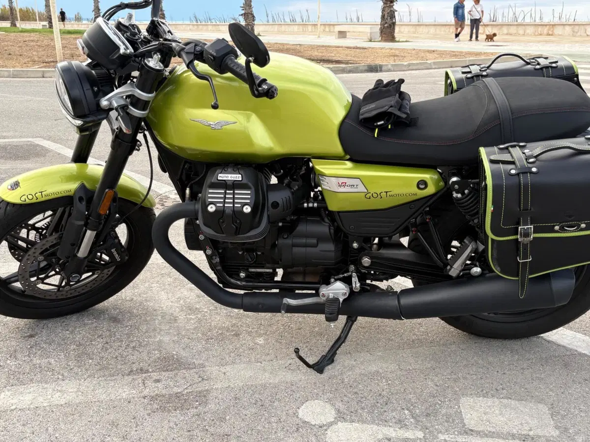 Moto Guzzi V7 Sport (2025 - 26) (6)