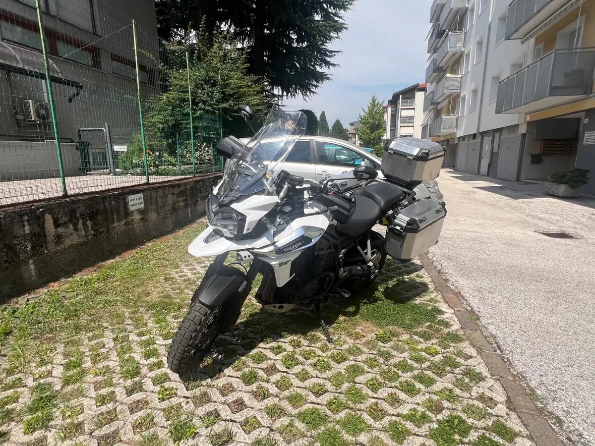 Triumph Tiger 1200 XCa (2018 - 20) (2)