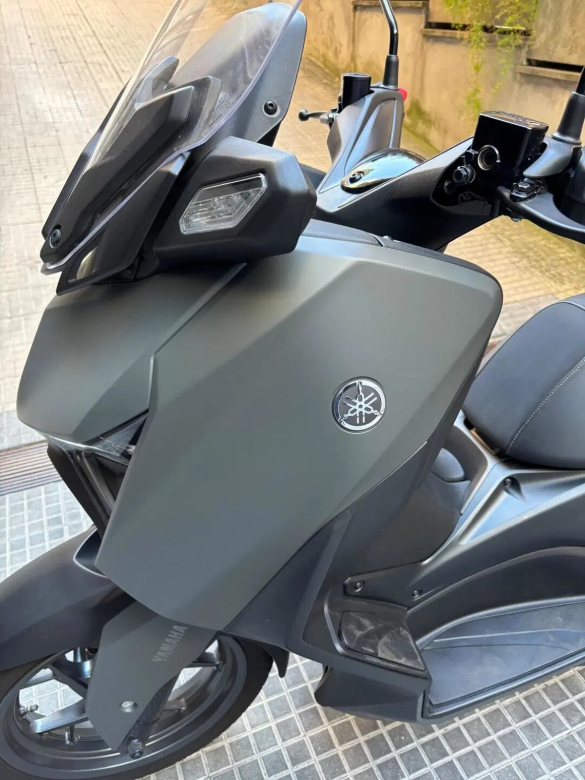 Yamaha X-Max 125 (2025 - 26) (9)