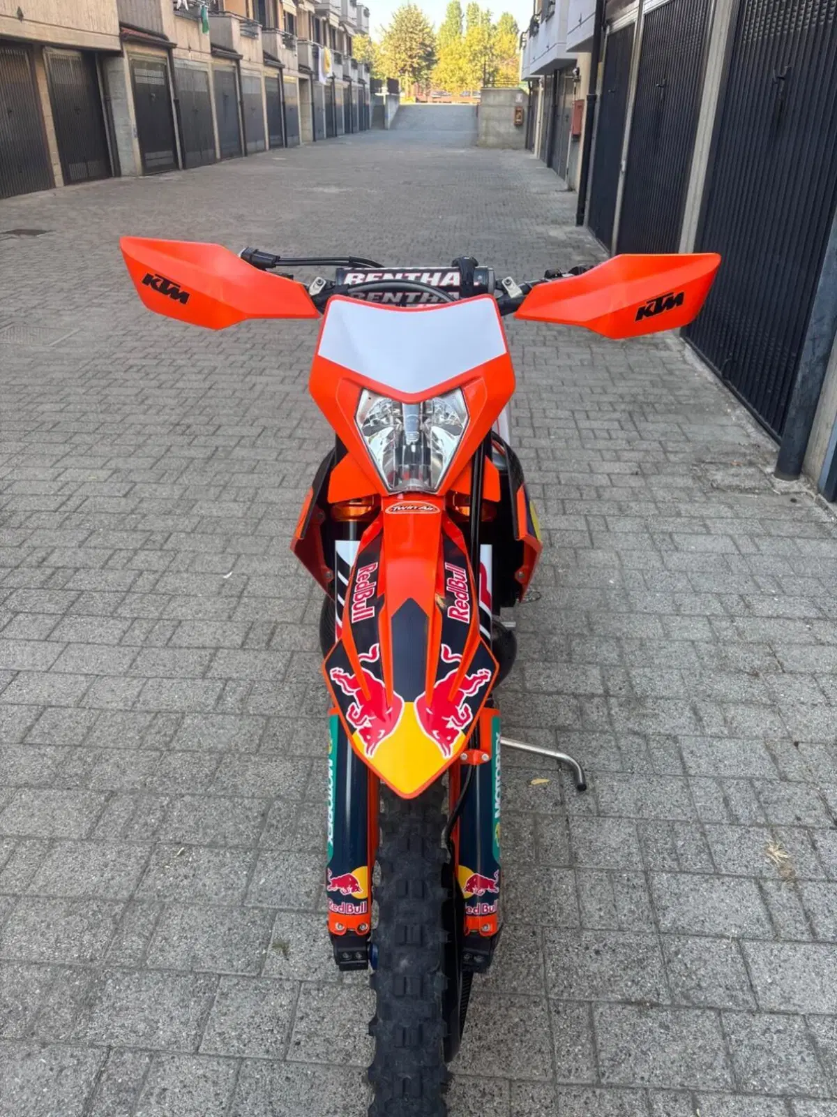 KTM 300 EXC Champion Edition (2025) (2)