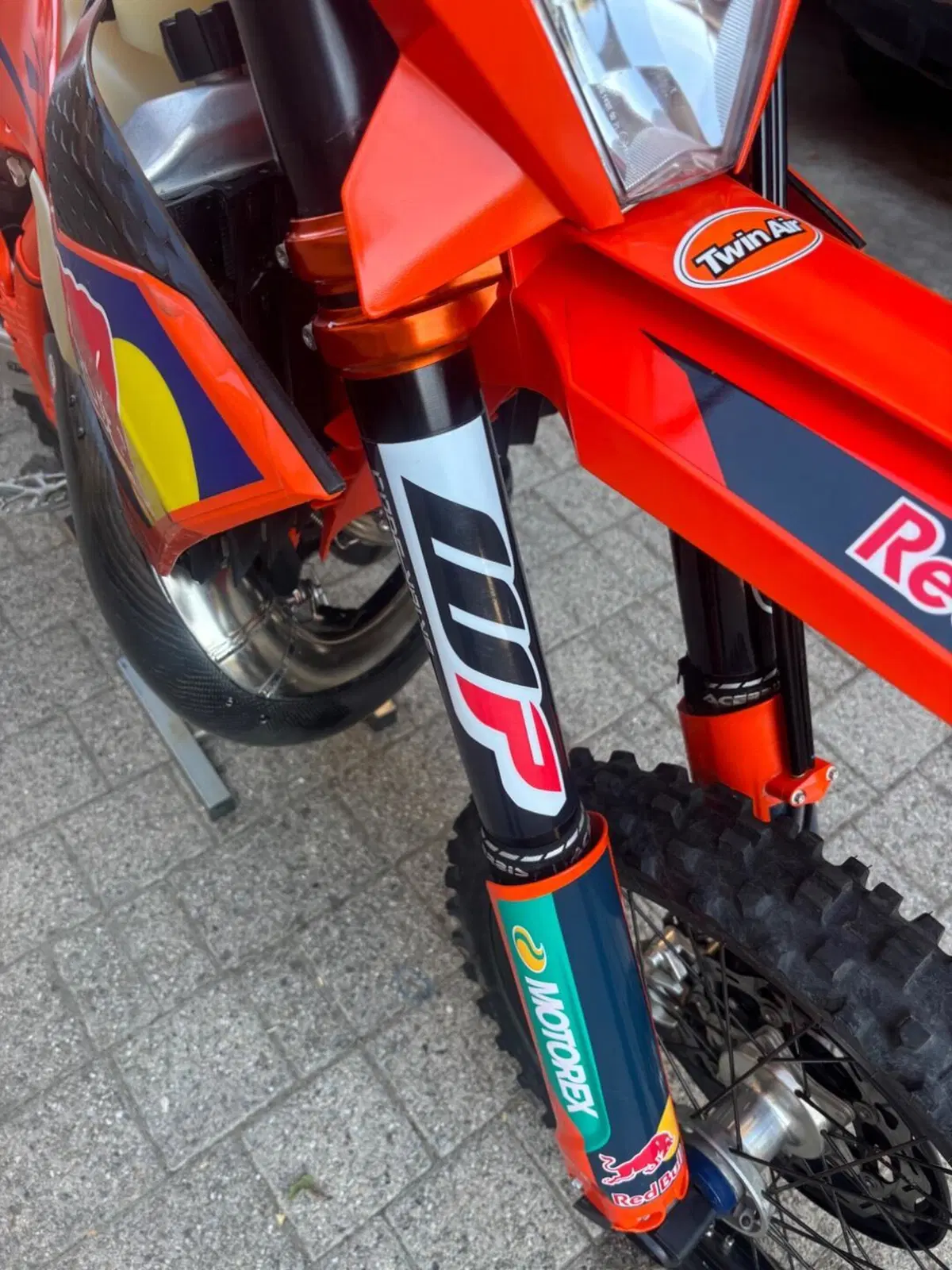 KTM 300 EXC Champion Edition (2025) (4)
