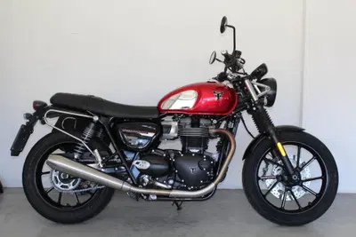 Triumph Speed Twin 900 Chrome Edition (2023) usata