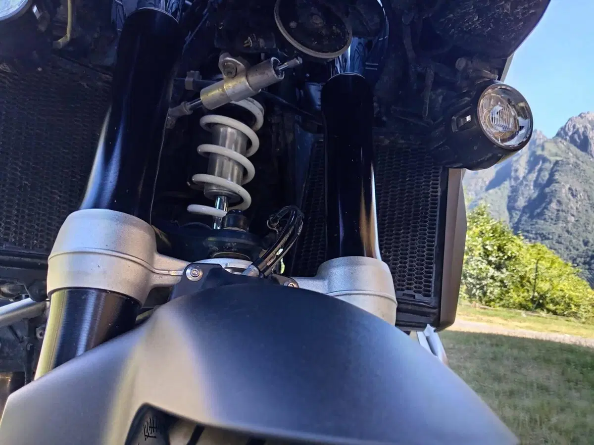 Bmw R 1300 GS (2023 - 26) (2)