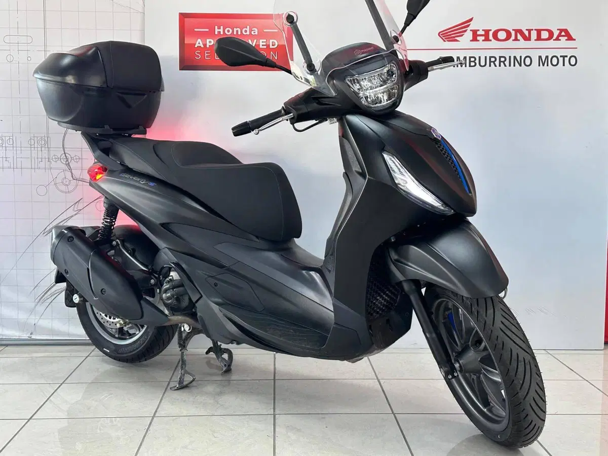 Piaggio Beverly 400 (2025 - 26)