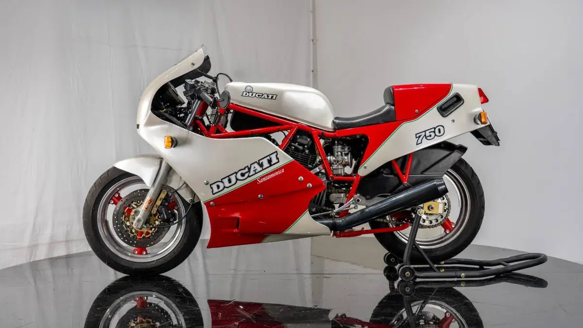 Ducati F1 750 SANTAMONICA (12)