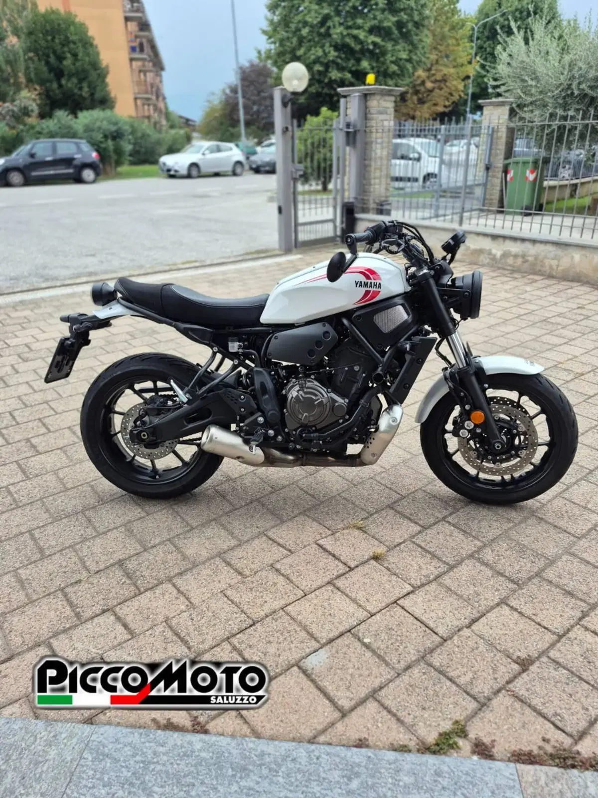 Yamaha XSR 700 (2022 - 26) (8)