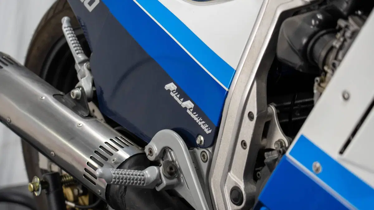 Suzuki GSX R 750 (1988 - 89) (16)