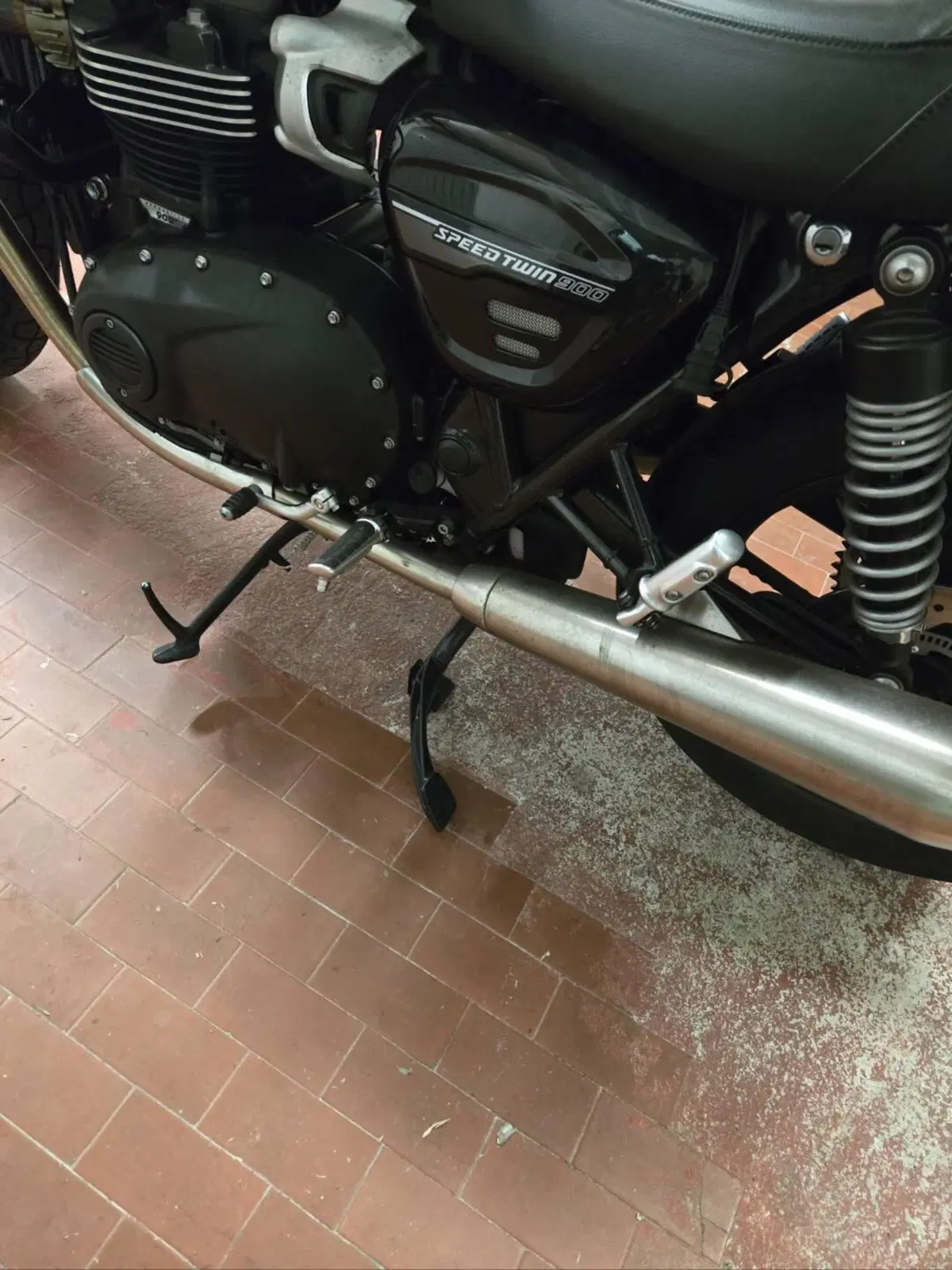 Triumph Speed Twin 900 (2023 - 24) (5)
