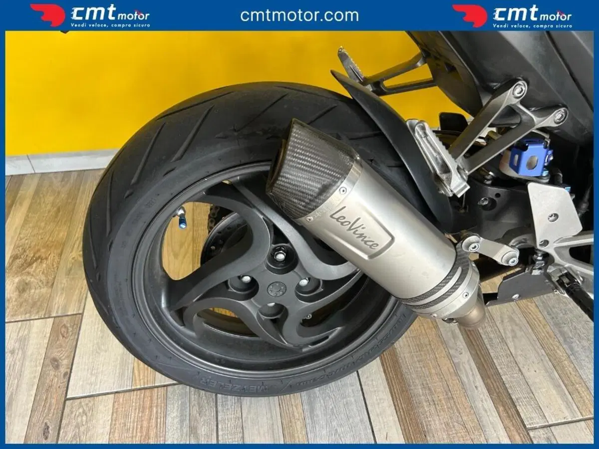 Honda CB 1000 R (2008 - 10) (4)