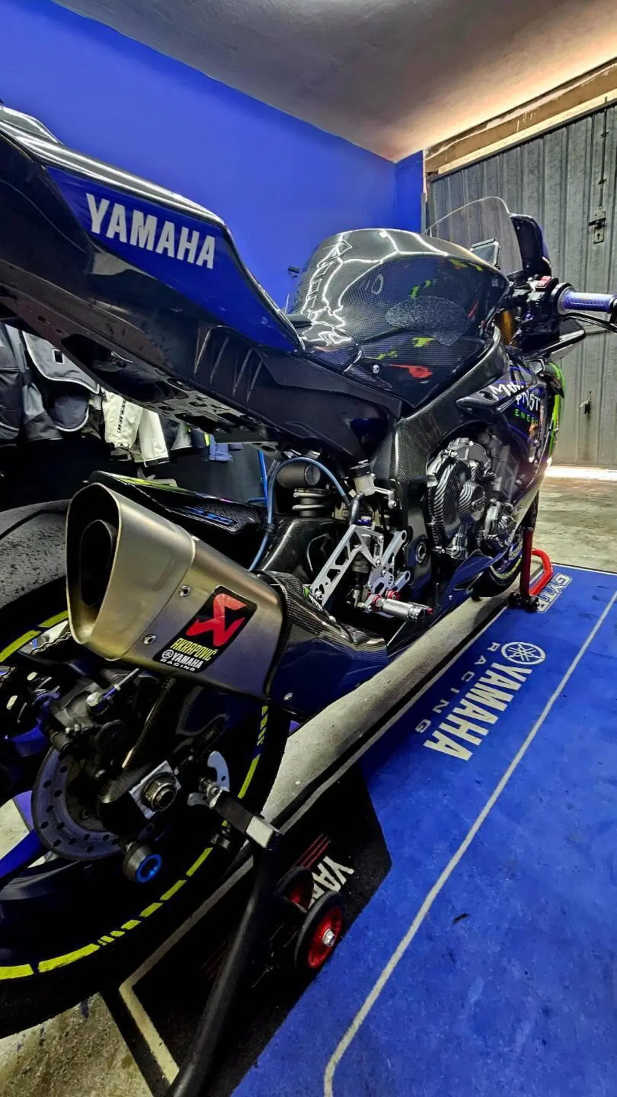 Yamaha YZF R1 (2015 - 16) (6)