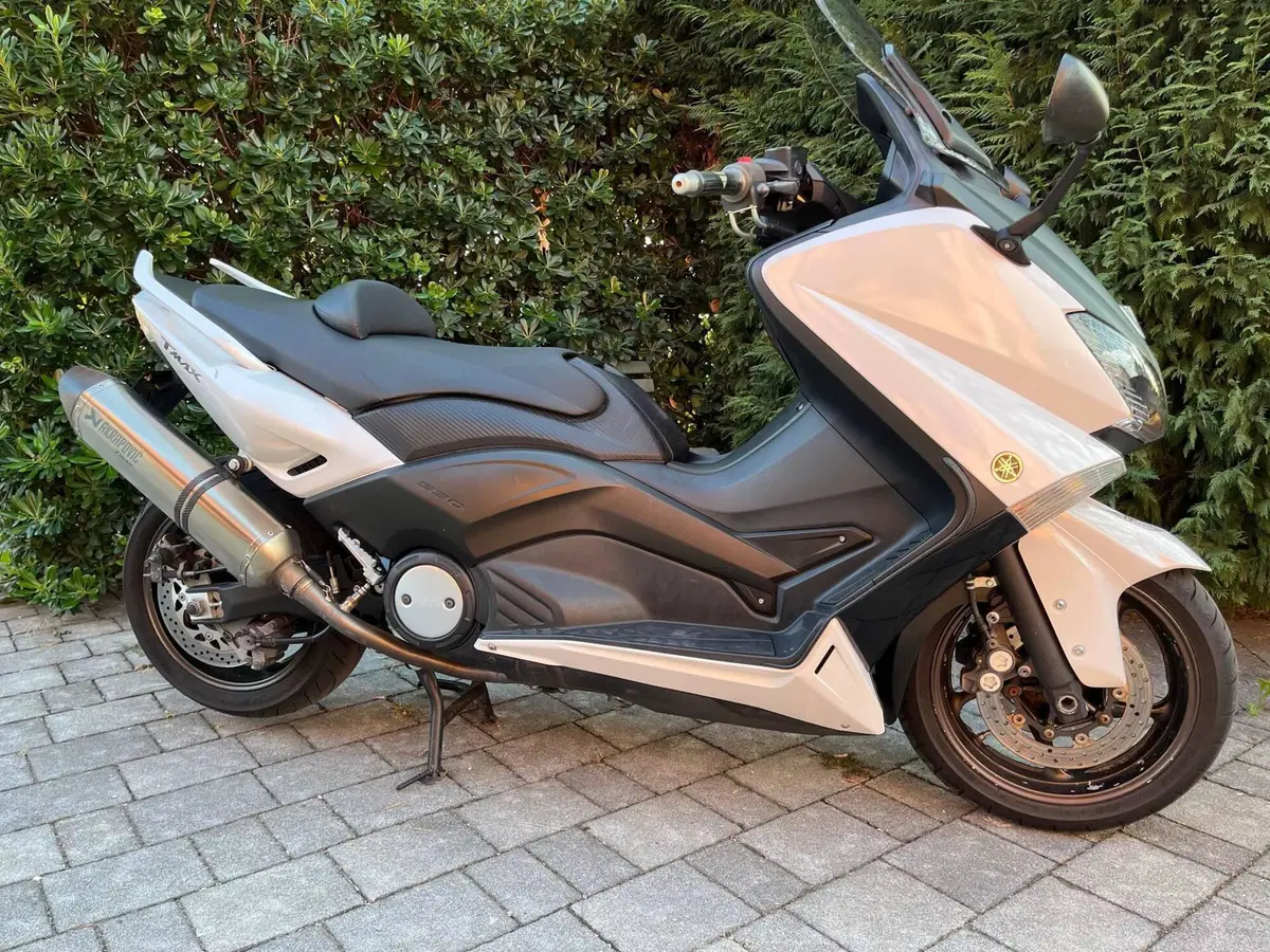 Yamaha T-Max 530 (2012 - 14) (3)