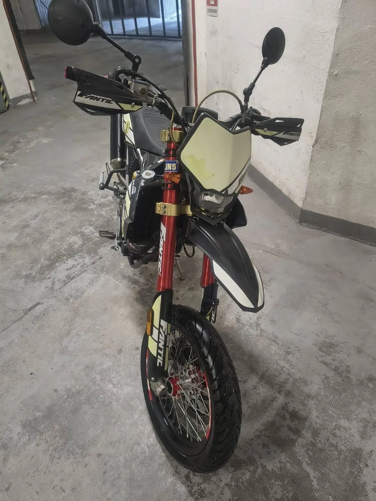 Fantic Motor Motard 125 Casa 4t (2019) (2)