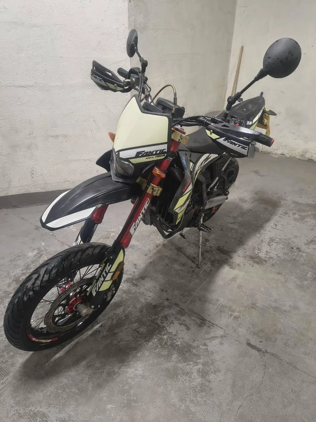 Fantic Motor Motard 125 Casa 4t (2019) (4)