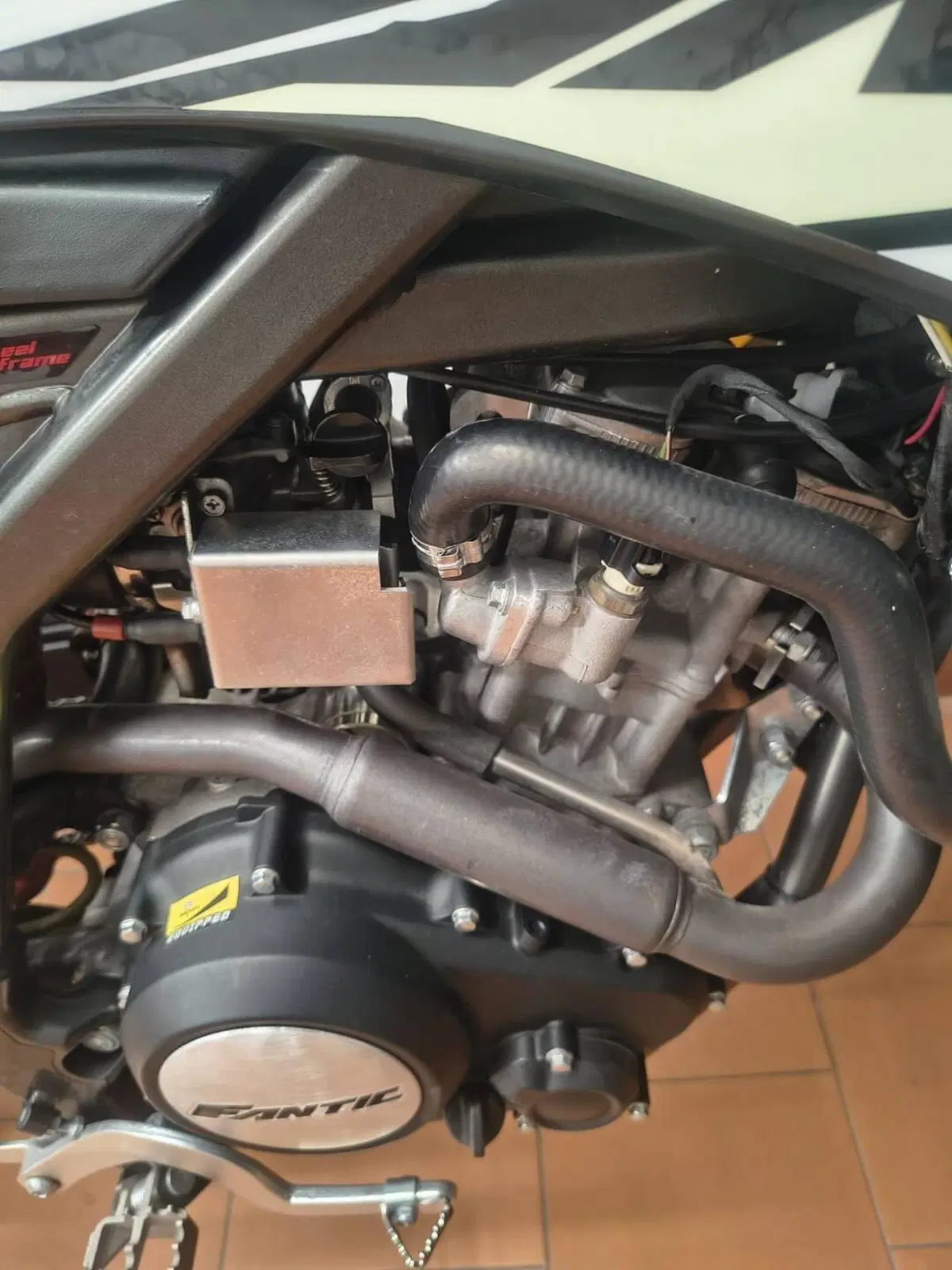 Fantic Motor Motard 125 Casa 4t (2019) (5)
