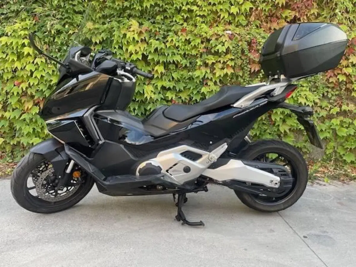 Honda Forza 750 DCT Urban (2021 - 24)