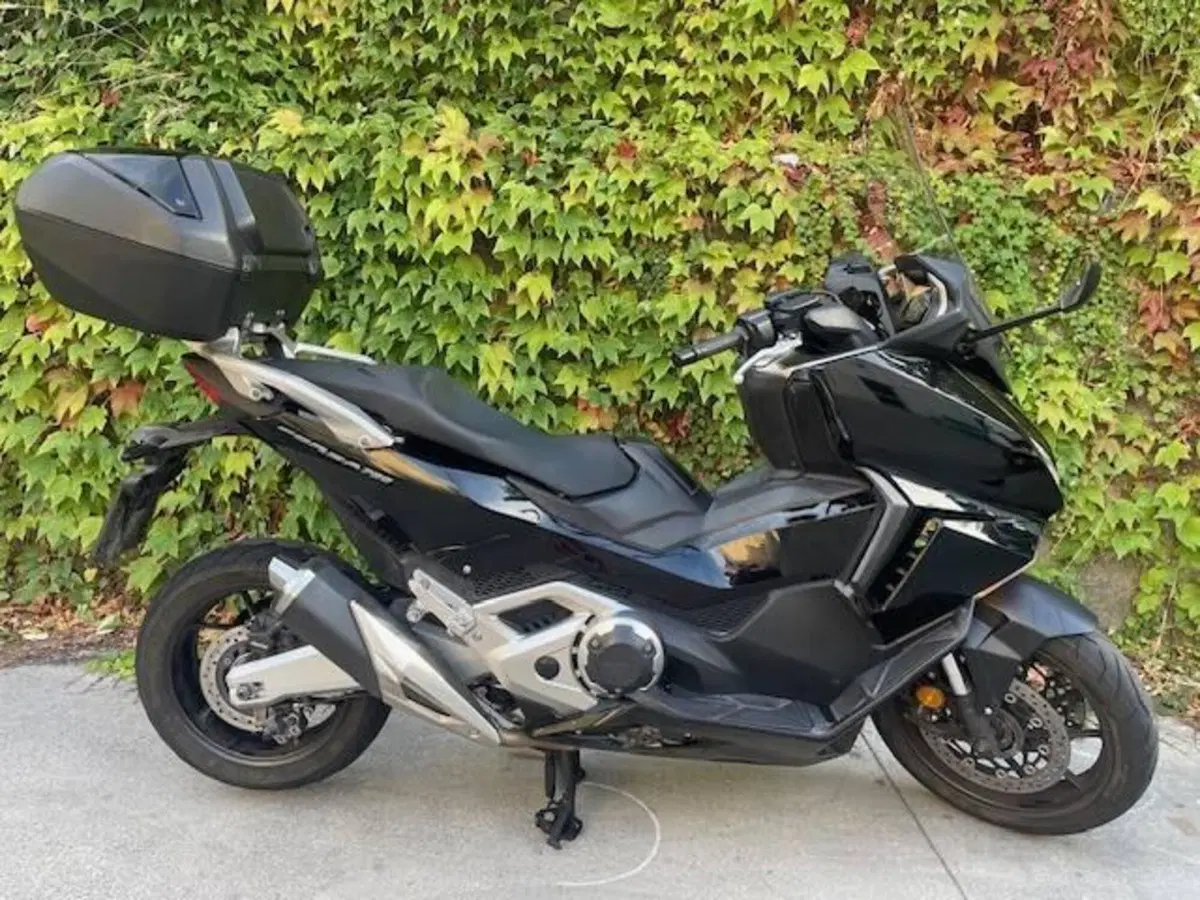 Honda Forza 750 DCT Urban (2021 - 24) (4)