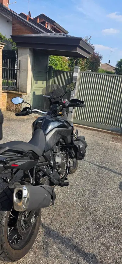 Suzuki V-Strom 800DE (2025 - 26) usata