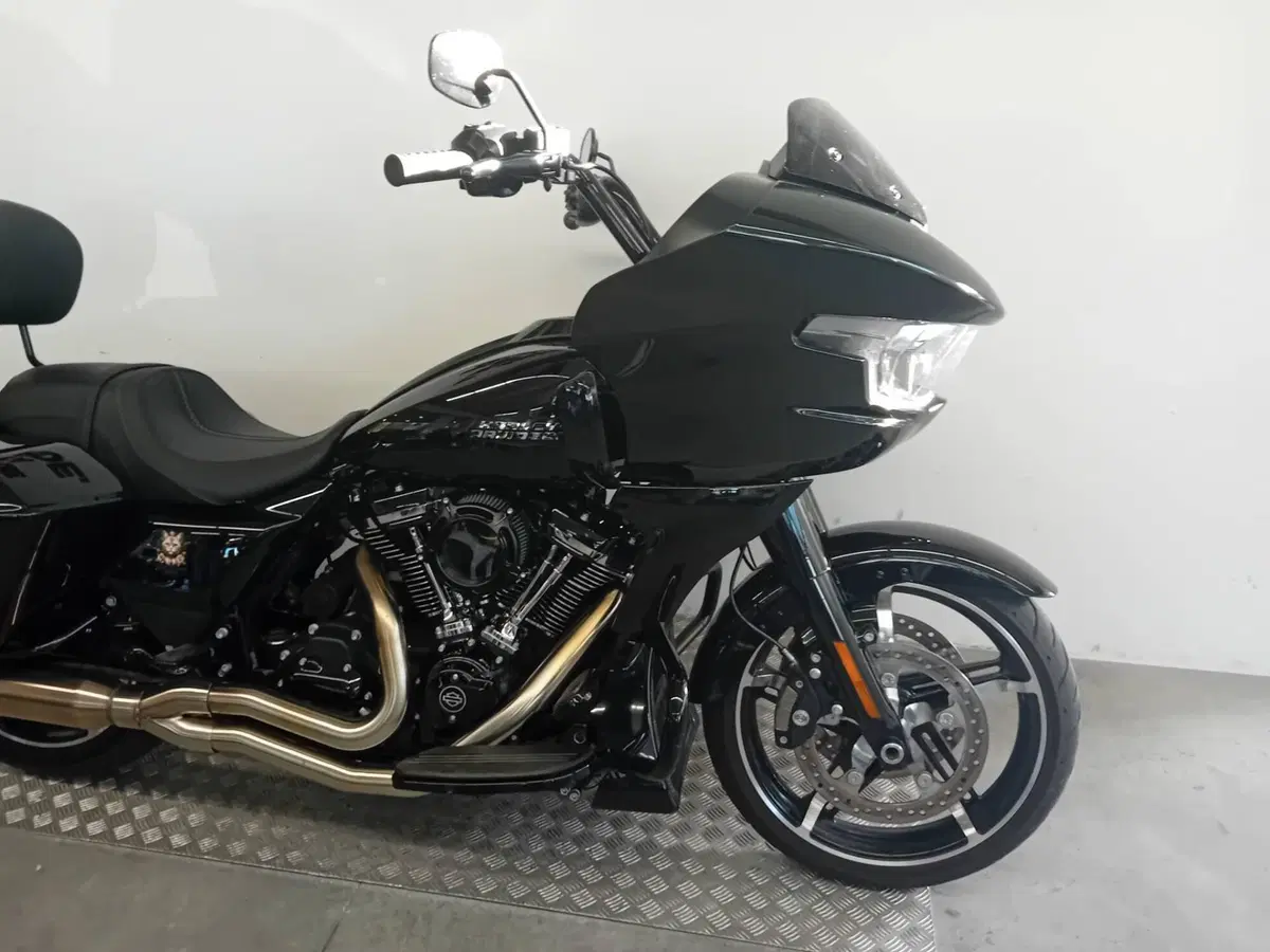 Harley-Davidson Road Glide (2024 - 26) (8)