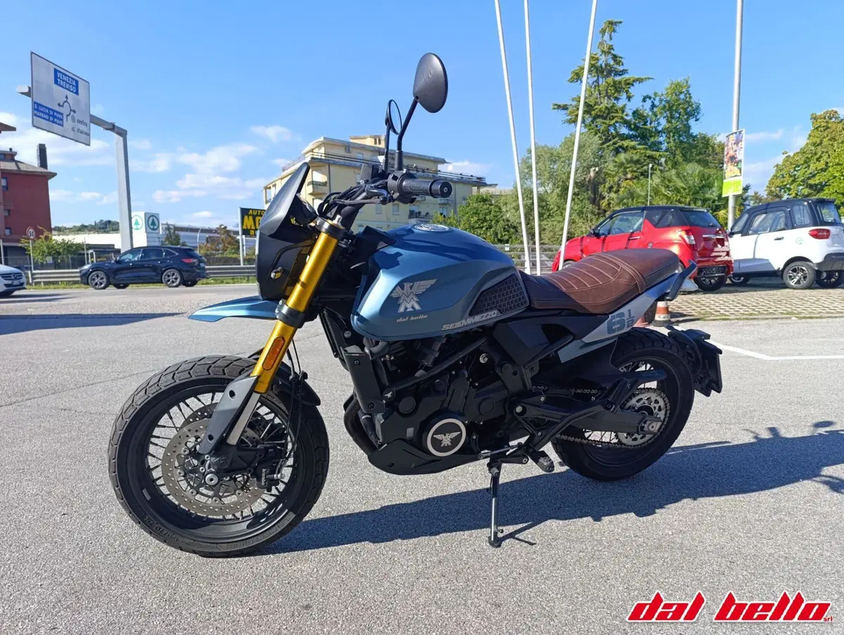 Moto Morini SEIEMMEZZO STR (2022 - 26) (3)