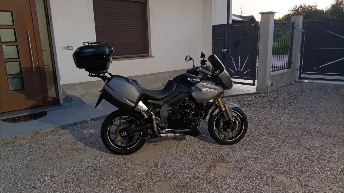 Triumph Tiger 1050 ABS (2006 - 12) (11)