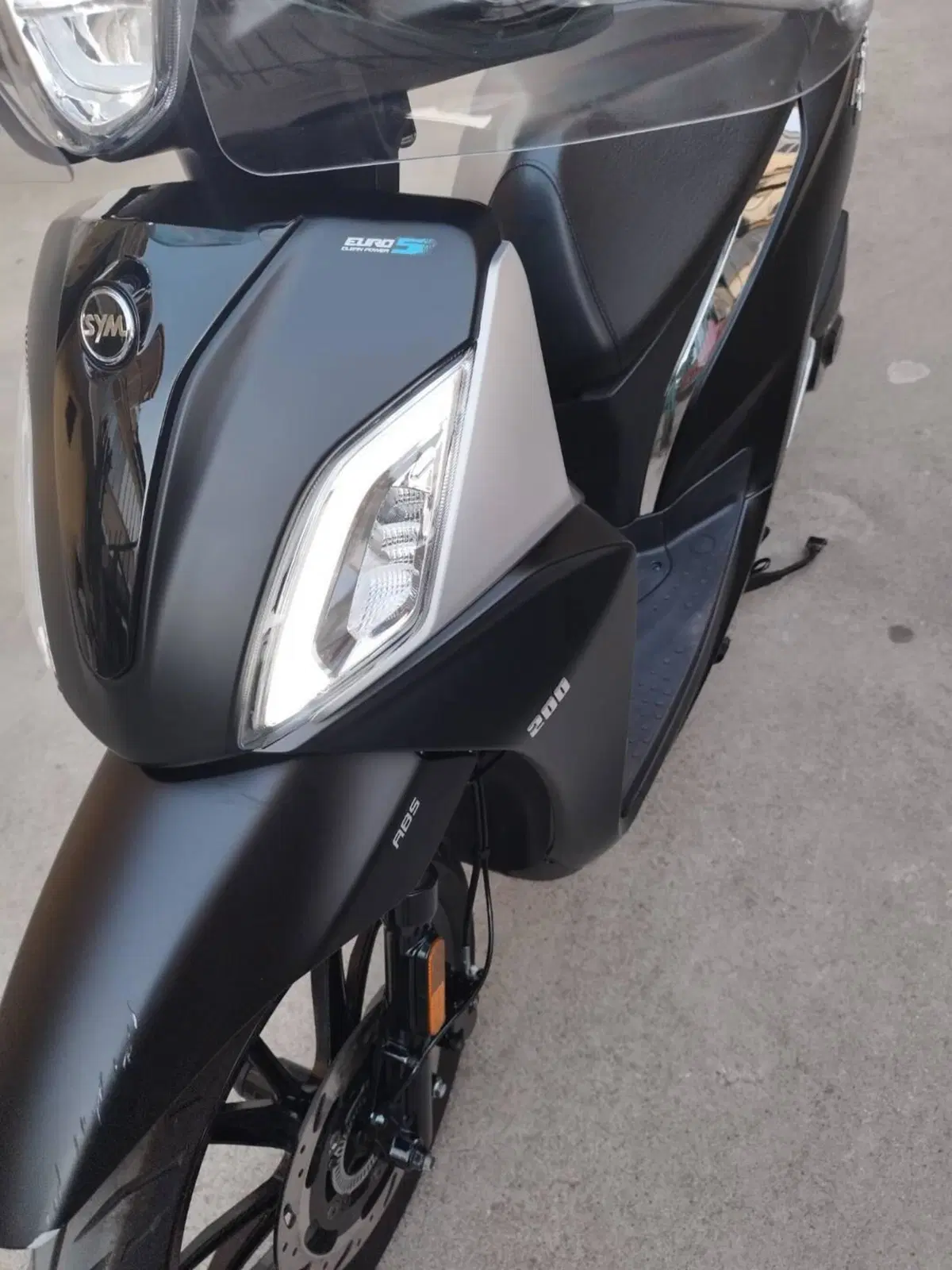 Sym Symphony 200 ST (2025 - 26) (7)