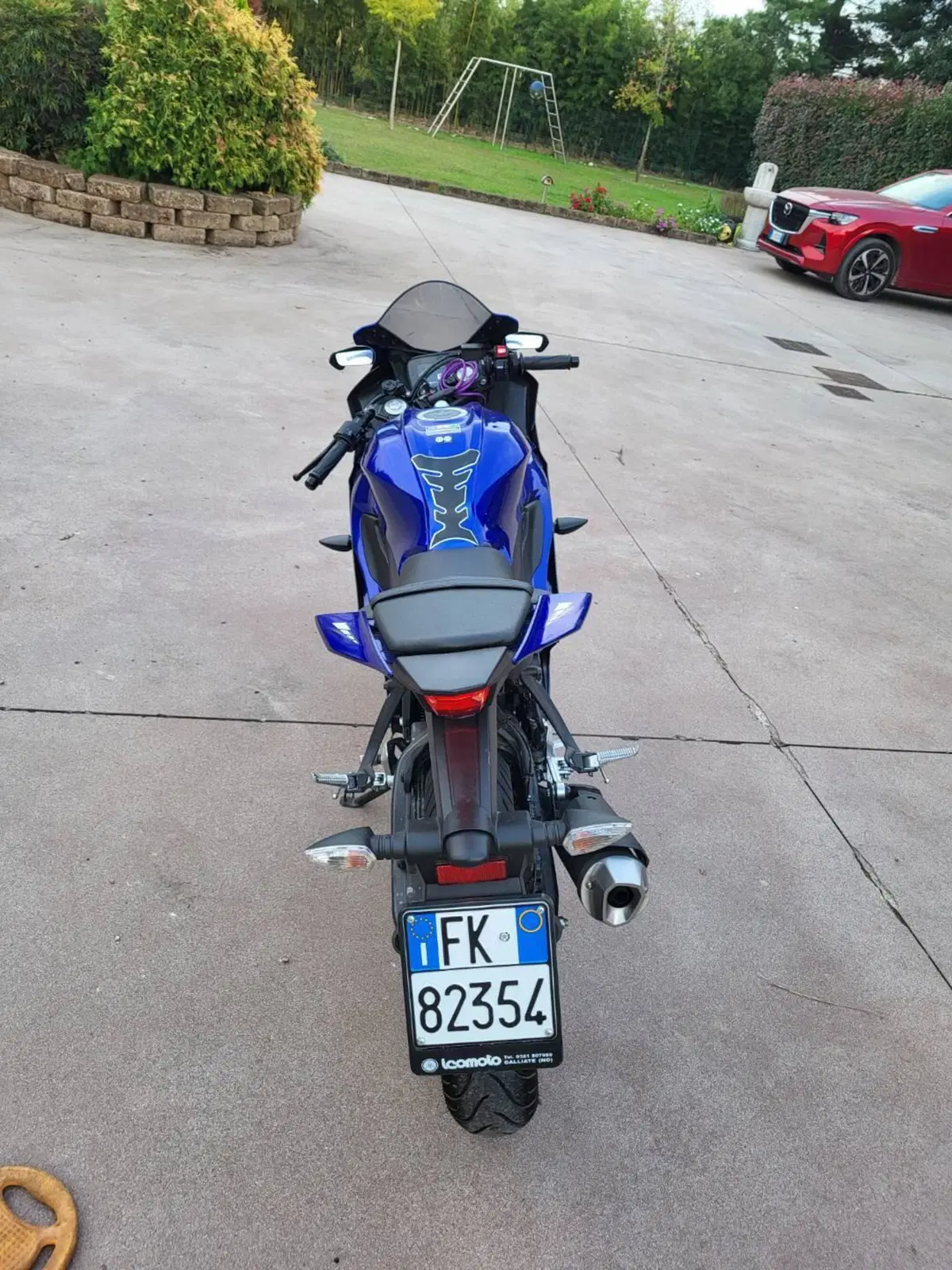Yamaha YZF R125 (2023 - 26) (2)