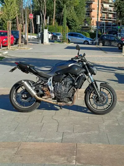 Yamaha MT-07 (2014 - 16) usata
