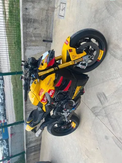Ducati Streetfighter V4 S (2023 - 24) usata