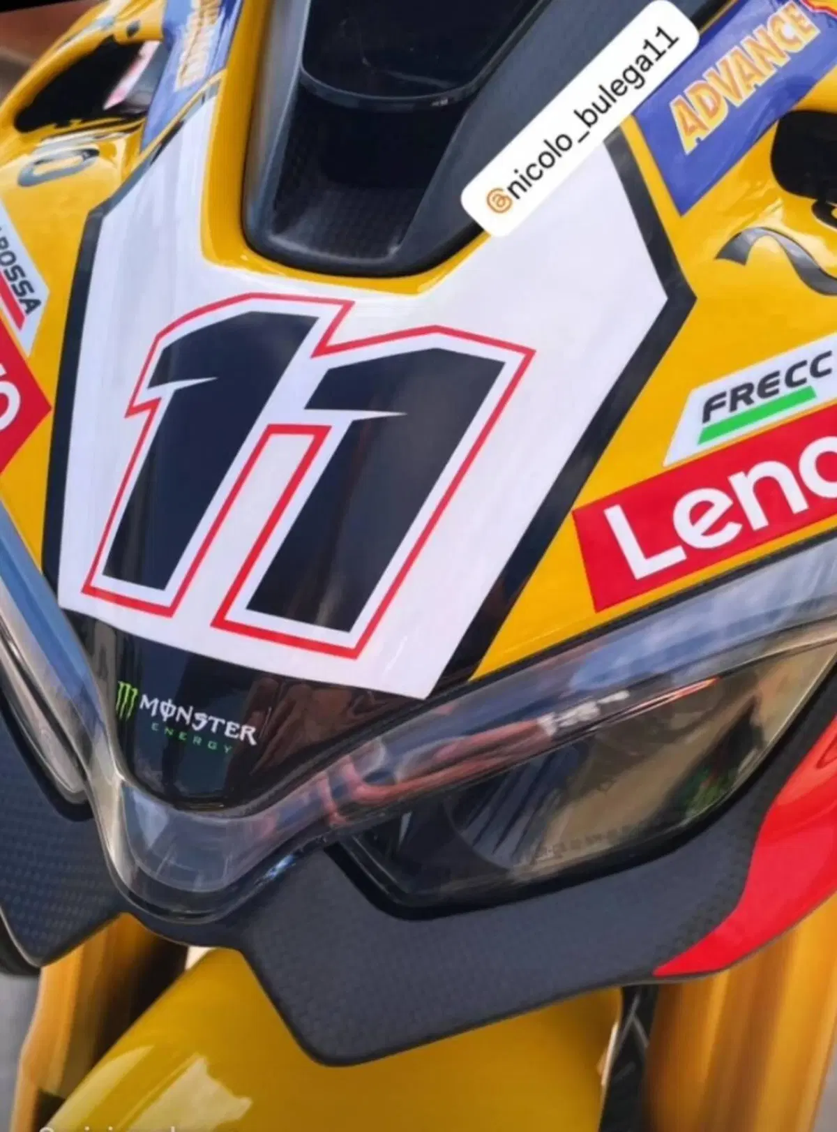 Ducati Streetfighter V4 S (2023 - 24) (3)