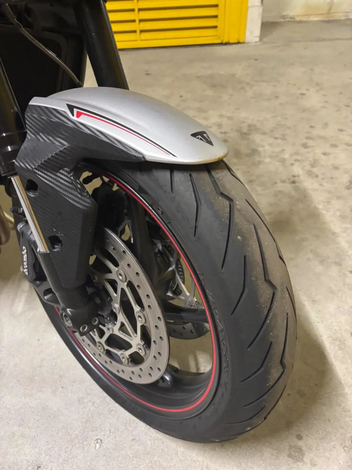 Triumph Street Triple R (2017 - 20) (7)