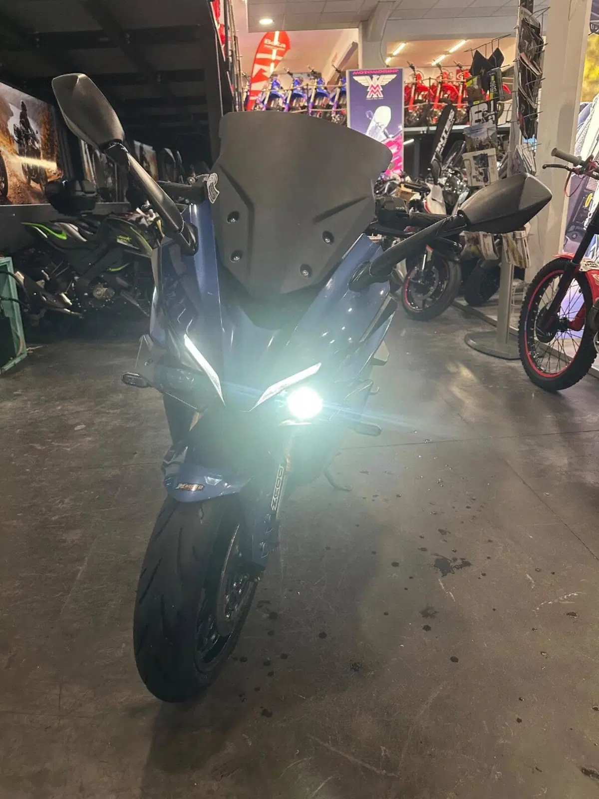 Suzuki GSX-S1000GT (2022 - 24) (2)