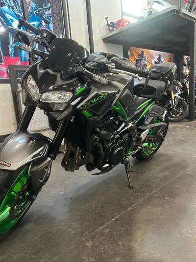 Kawasaki Z 900 (2021 - 24) usata