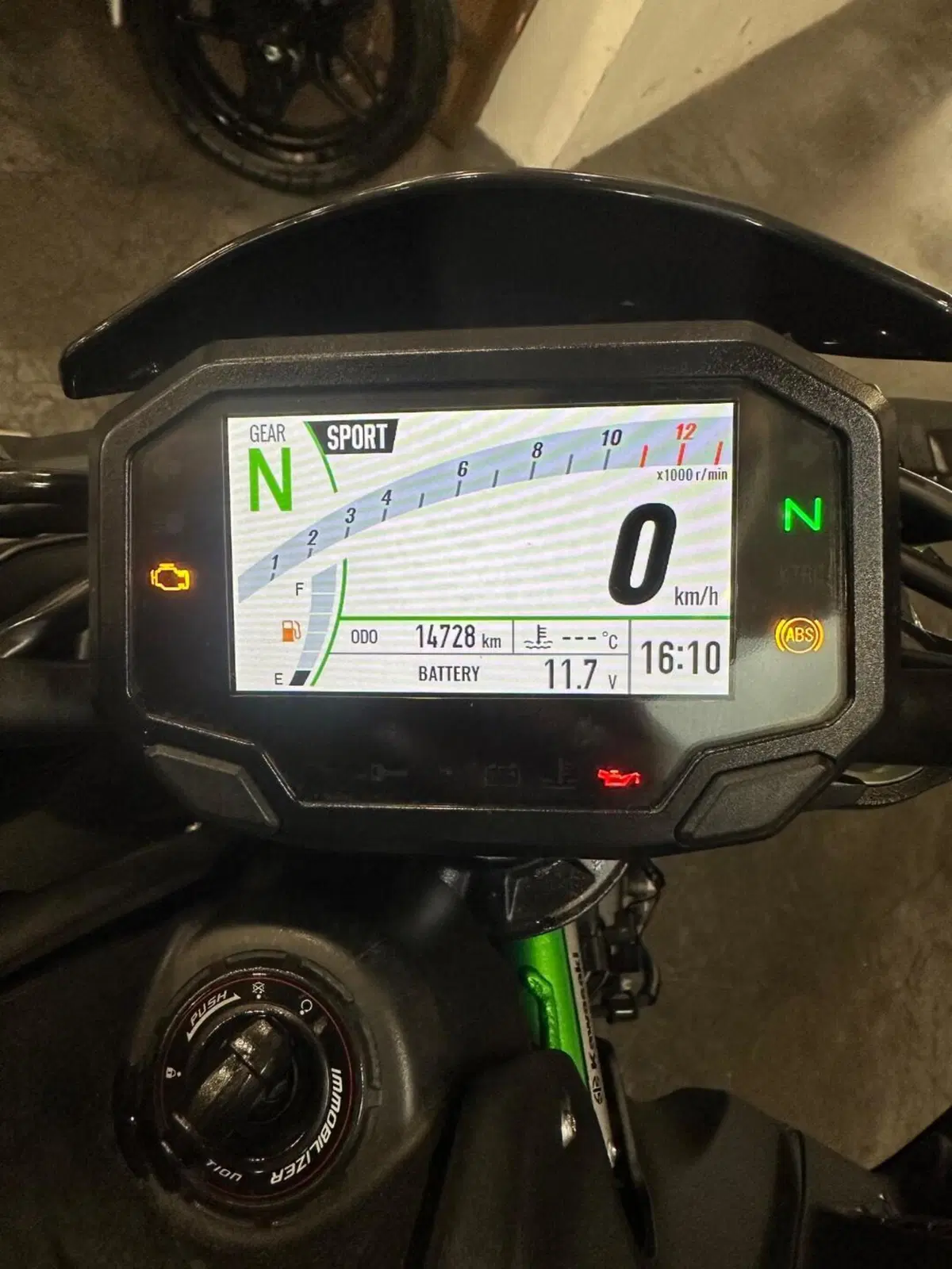 Kawasaki Z 900 (2021 - 24) (12)